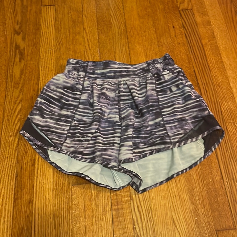 Lululemon Hotty Hot Shorts with 4 inch inseam